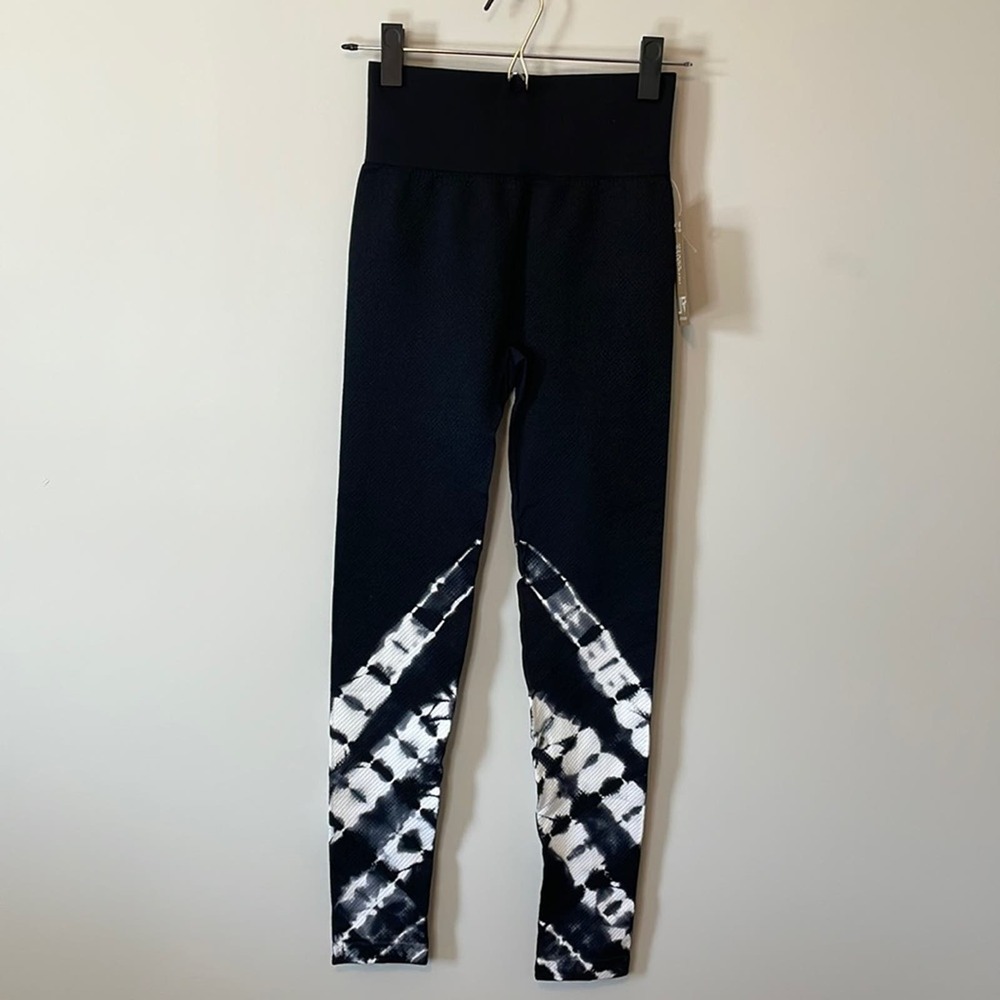 Liv Outdoor Leggings